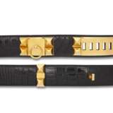 A SHINY BLACK POROSUS CROCODILE CDC BELT WITH GOLD HARDWARE - Foto 3