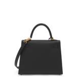 A BLACK EPSOM LEATHER SELLIER KELLY 25 WITH GOLD HARDWARE - фото 3