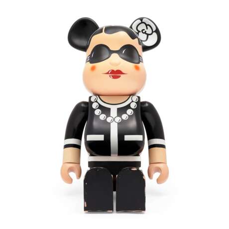 A BLACK, WHITE & BEIGE LUCITE COCO BEARBRICK - photo 4