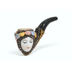 A RARE SOVIET PORCELAIN SMOKING PIPE &#39;GIRL WITH A FLOWER WREATH&#39;