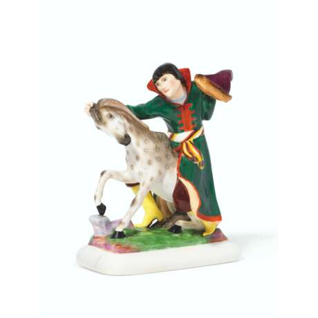 A SOVIET PORCELAIN FIGURE OF IVAN THE FOOL AND THE HUMPBACKED HORSE - фото 1