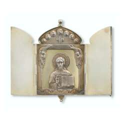 A SILVER-GILT TRIPTYCH ICON OF CHRIST PANTOCRATOR