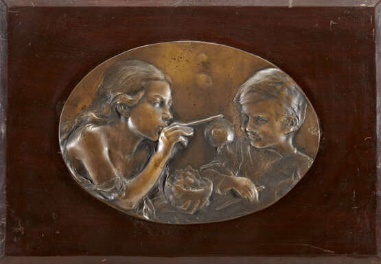 "Bolle di sapone" | bassorilievo in bronzo montato su pannello di legno (cm 24x34) | Siglato a destra - фото 2