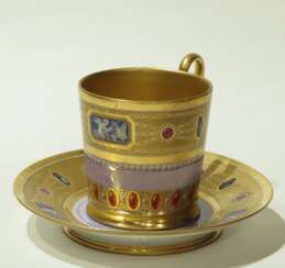 Чашка с блюдцем Севр 19 век 