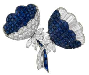 VAN CLEEF &amp; ARPELS SAPPHIRE AND DIAMOND &#39;MYSTERY-SET&#39; DOUBLE-FLOWER BROOCH
