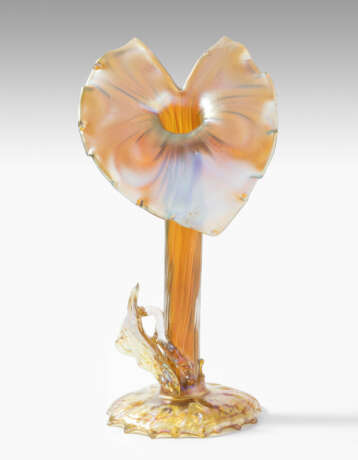 Louis Comfort Tiffany, Vase - photo 1