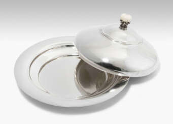 *Schale mit Haube, Georg Jensen