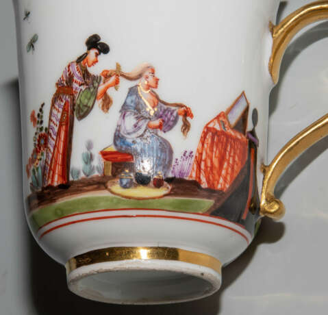 Meissen, Schokoladentasse mit Untertasse - photo 4