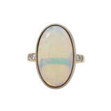 Ring mit Opal und 4 Diamanten von zus. ca. 0,24 ct, - Foto 2