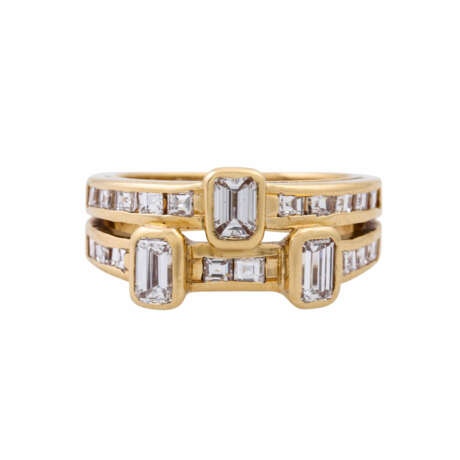 Ring mit Diamanten von zus. ca. 1,9 ct, - Foto 2