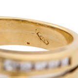 Ring mit Diamanten von zus. ca. 1,9 ct, - photo 6