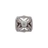 Ring mit Brillant von ca. 0,6 ct, - Foto 2