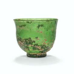 COUPE EN VERRE TRANSLUCIDE VERT