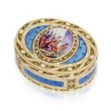 A SWISS ENAMELLED GOLD SNUFF-BOX - фото 1