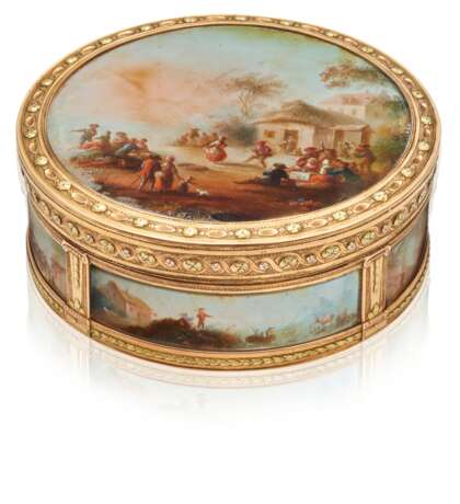 A LOUIS XV GOLD-MOUNTED BONBONNIERE A MINIATURES - фото 1