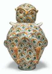 A CALTAGIRONE MAIOLICA LARGE TWO-HANDLED OWL-JAR AND COVER