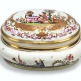 A MEISSEN (K.P.M.) PORCELAIN OVAL CHINOISERIE SUGAR-BOX AND COVER - Foto 1