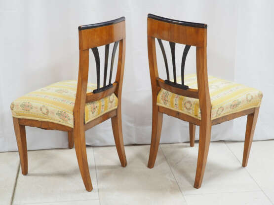 Paar Biedermeier Stühle, süddeutsch um 1810 - фото 2