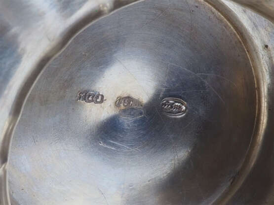Große Amphorenvase im Barockstil, 800er Silber - Foto 4