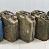 2. WK. Konvolut Militär Kraftstoffkanister bzw. Einheitskanister - photo 2