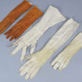 Konvolut antike Damenhandschuhe, feines Leder, 19. Jh. - photo 1