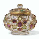 A MUGHAL ROCK CRYSTAL GEM-SET BOX AND COVER - photo 1