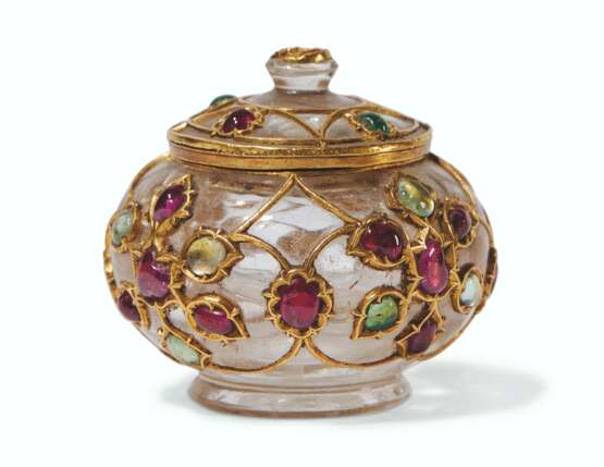 A MUGHAL ROCK CRYSTAL GEM-SET BOX AND COVER - photo 2