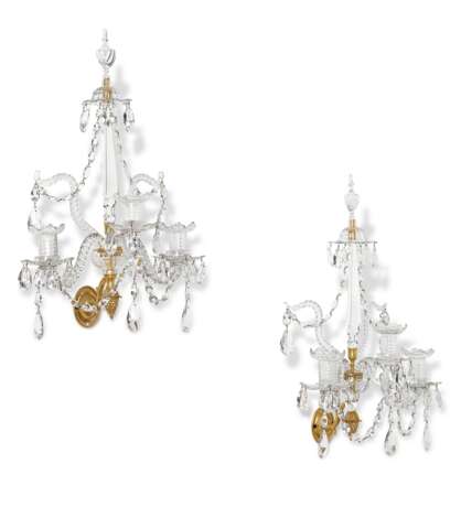 A PAIR OF GEORGE III ORMOLU AND CUT-GLASS THREE LIGHT WALL-LIGHTS - фото 2