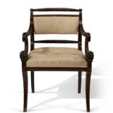 A PAIR OF REGENCY MAHOGANY ARMCHAIRS - photo 2