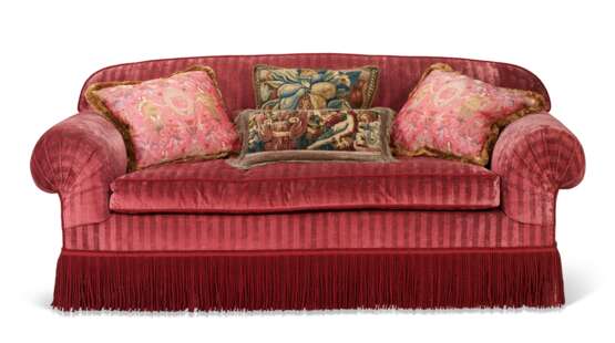 A RED VELVET UPHOLSTERED SOFA - photo 1