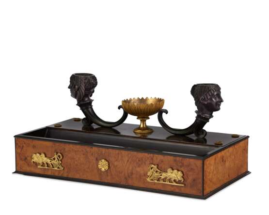 A CONSULAT ORMOLU, PATINATED-BRONZE, EBONY AND BURR BIRCH INKWELL - фото 1