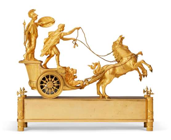 AN EMPIRE ORMOLU MANTEL CLOCK - фото 4