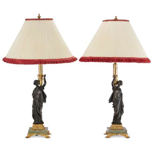 A PAIR OF FRENCH ORMOLU, PATINATED-BRONZE AND MARBLE LAMPS - photo 2