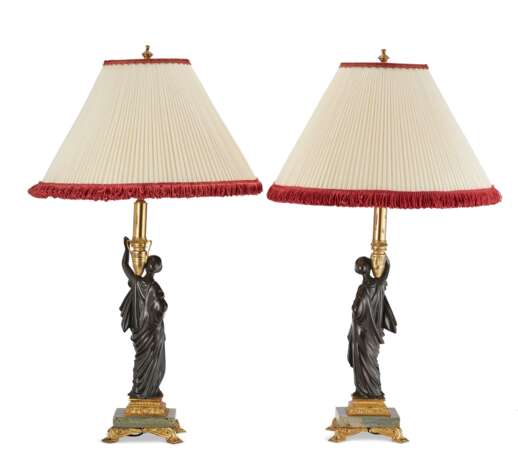 A PAIR OF FRENCH ORMOLU, PATINATED-BRONZE AND MARBLE LAMPS - photo 3