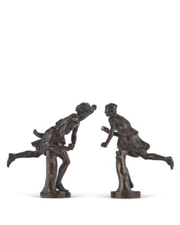 A PAIR OF BRONZE FIGURES OF ATALANTA AND HIPPOMENES - photo 3