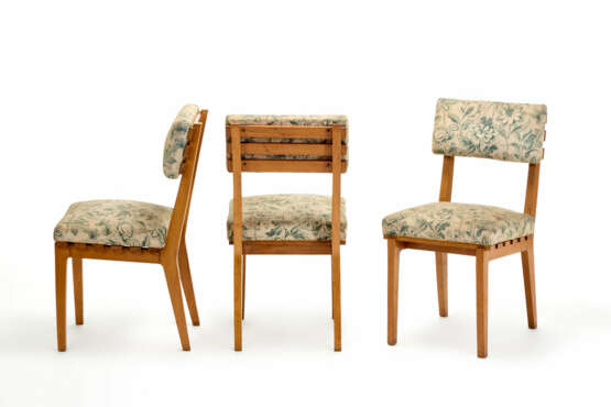 Three chairs - photo 1