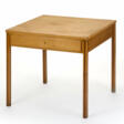 Table with square top - Prix ​​des enchères