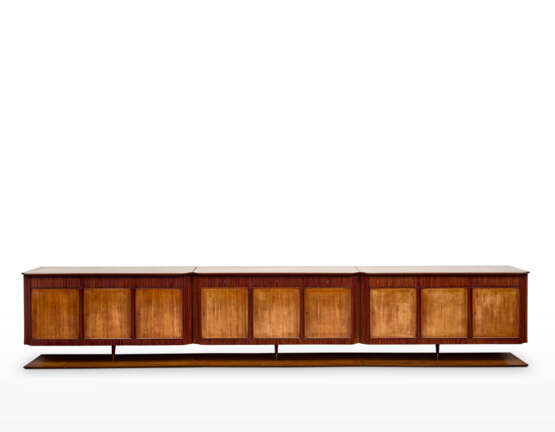 Sideboard in solid mahogany wood, edged and veneered with three elements each divided into three doors, truncated cone legs with brass tips, grissin front - photo 1