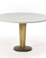 Table with circular top in Carrara statuary marble, double-bull edge and groove
