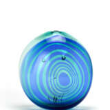  Large globular vase in transparent, colorless and greenish blown glass, with concentric bands applied in green and blue glass - Foto 1