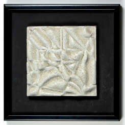 Bianco Zauli glazed stoneware tile