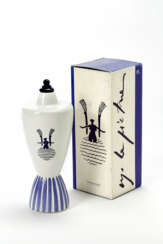 Vase "Novecento (Omaggio to Gio Ponti)" in underglazed white ceramic with blue decorations and cap