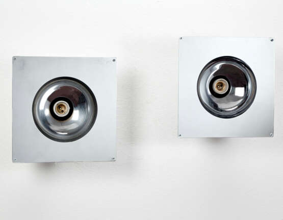 Pair of ceiling lamps - photo 1
