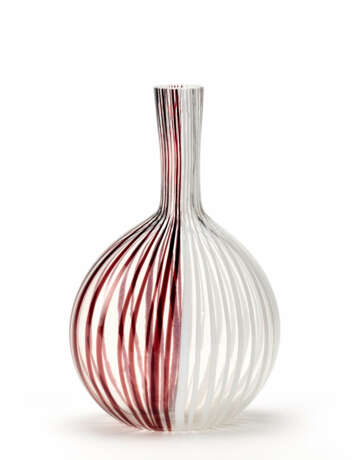 Flattened body bottle in colorless blown glass and vertical amethyst and lattimo canes - photo 1