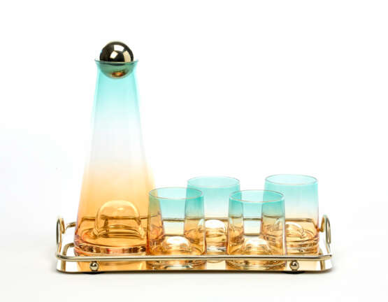Whiskey service consisting of four glasses, a bottle with stopper and a tray - фото 1