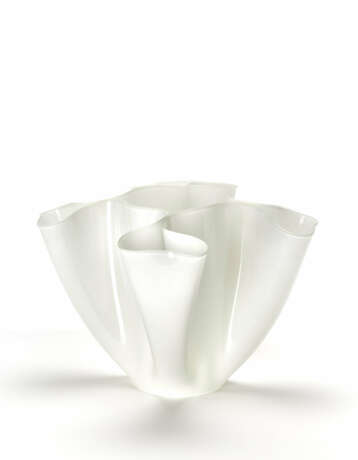 Vase model "Cartoccio" - photo 1
