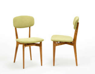 Pair of chairs model "691"
