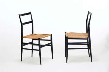 Pair of chairs model "Superleggera"