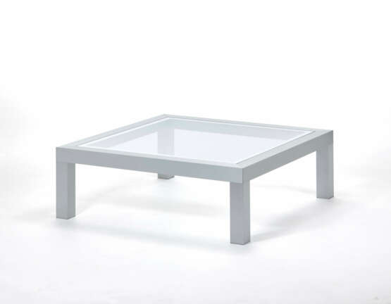 Coffee table model "Essential" - фото 1