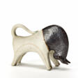 Sculpture depicting a small bull - Архив аукционов